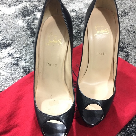 🚫SOLD🚫Authentic Christian Louboutins - Picture 4 of 6